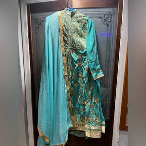 Long Blue Indian dress with gold embroidery/ 3pcs/ Dress, Skirt, Dupatta Scarf